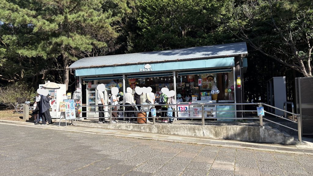 葛西臨海公園のパークス売店の様子